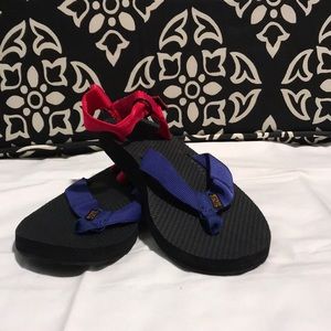 Women’s Teva Sandals Sz 7